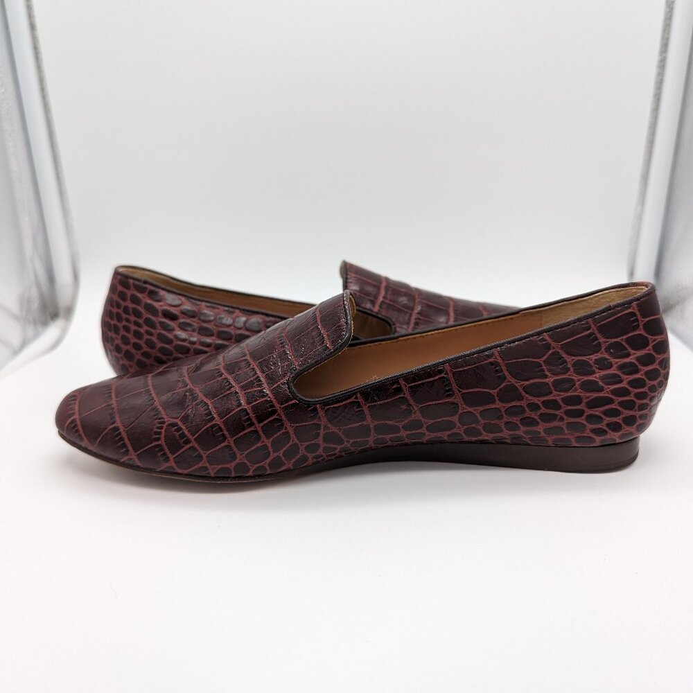 Veronica Beard Maroon Griffin Crocodile Leather Loafers Size 6 Good Condition